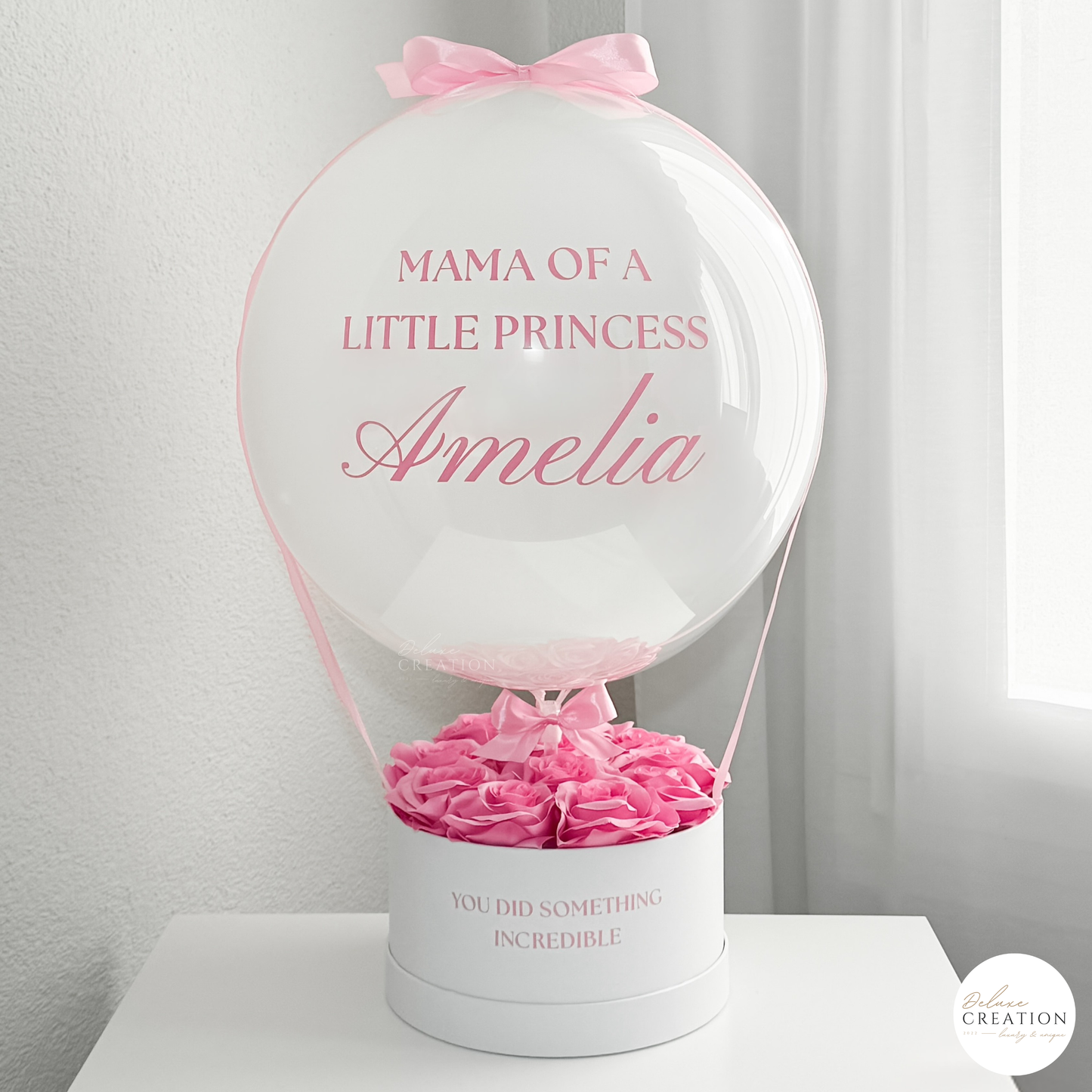 White shine - Balloongift with pink roses